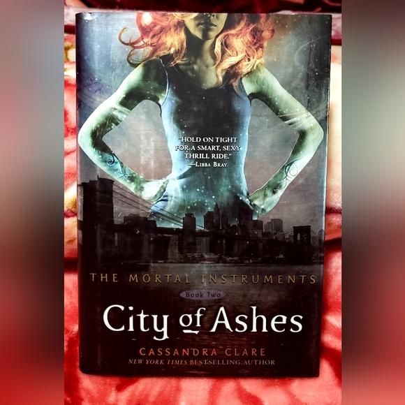 BOGO on BOOKS- "City of Ashes" (The Mortal Instruments Book 2) by CassandraClare - Picture 1 of 2